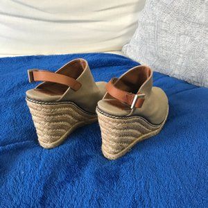 TORI BURCH WEDGES